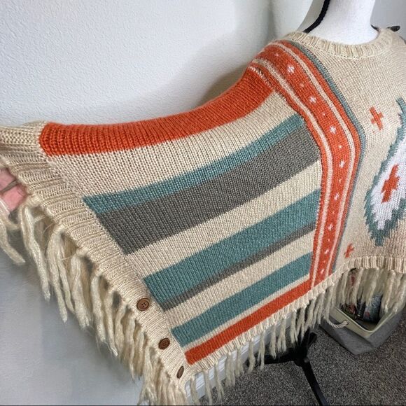 Moon Knitted, Fringed Poncho with Decorative Buttons, Acrylic - Small - Picture 6 of 9